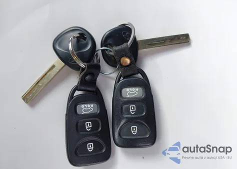 2016 Hyundai Elantra Gt from USA, damaged, VIN KMHD35LH4GU268362